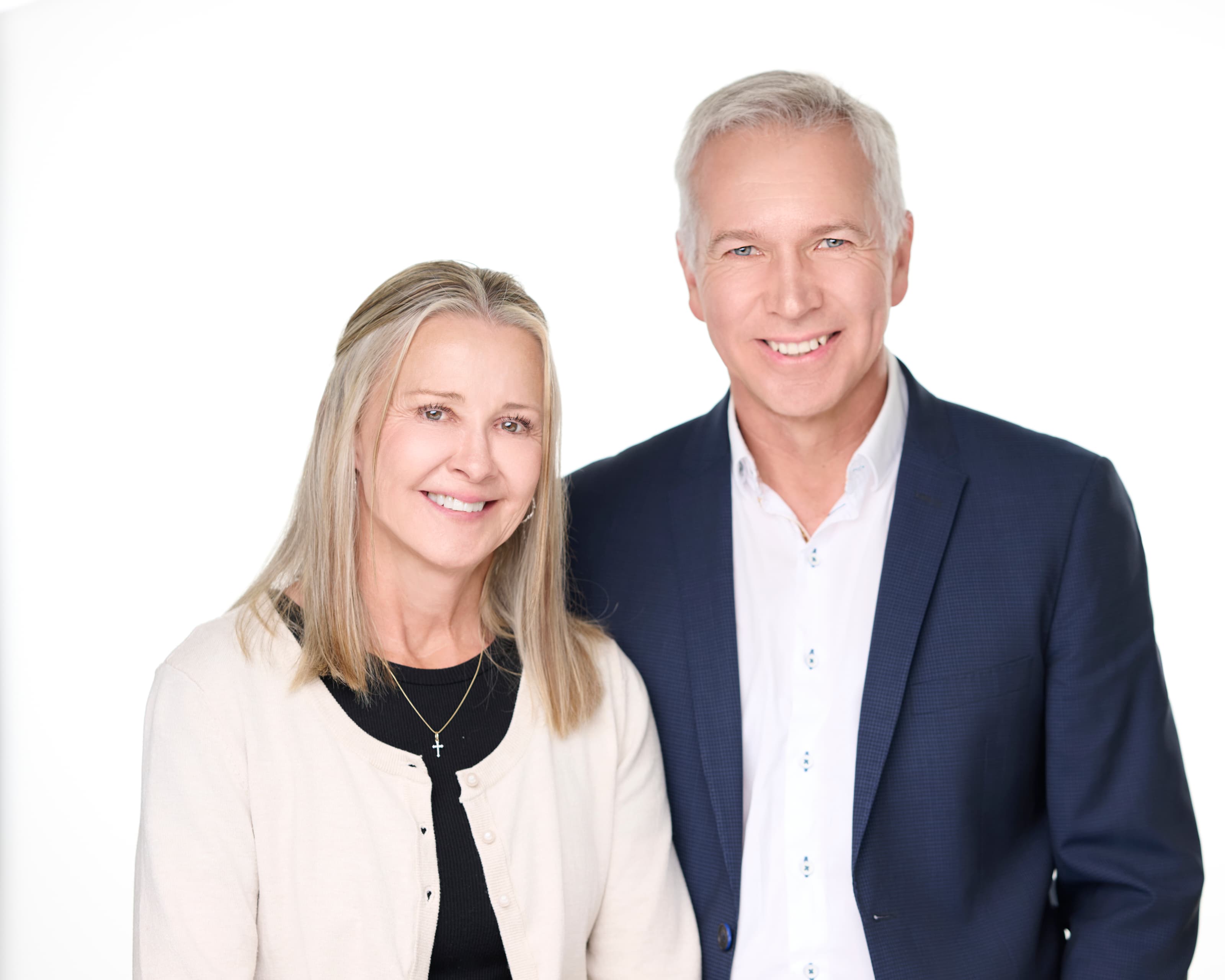 Ross Siemens and his wife Kelly